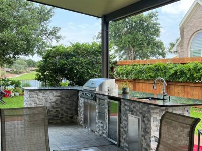 New Outdoor Kitchen Installation